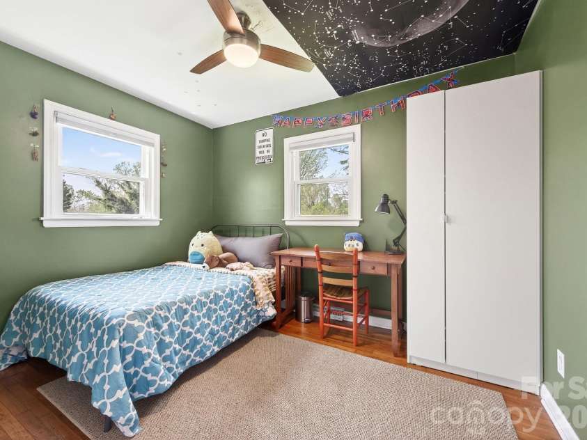 88 Ivanhoe Avenue, Asheville, NC 28806.  MLS# CAR4365927, YatesRealty ID 21080. Bedroom 2