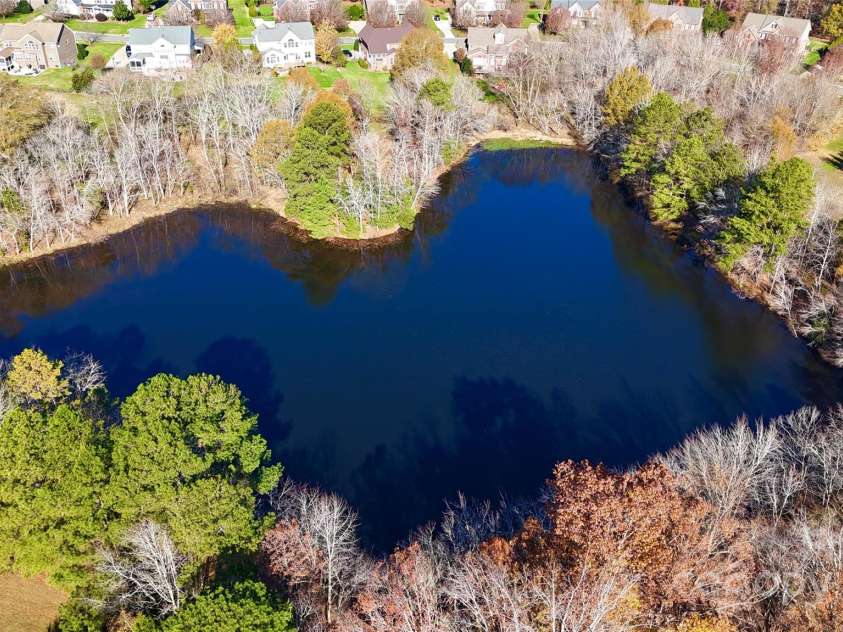 708 RidgeLake Drive, Weddington, NC 28104.  MLS# CAR4240805, YatesRealty ID 21081. Community Lake