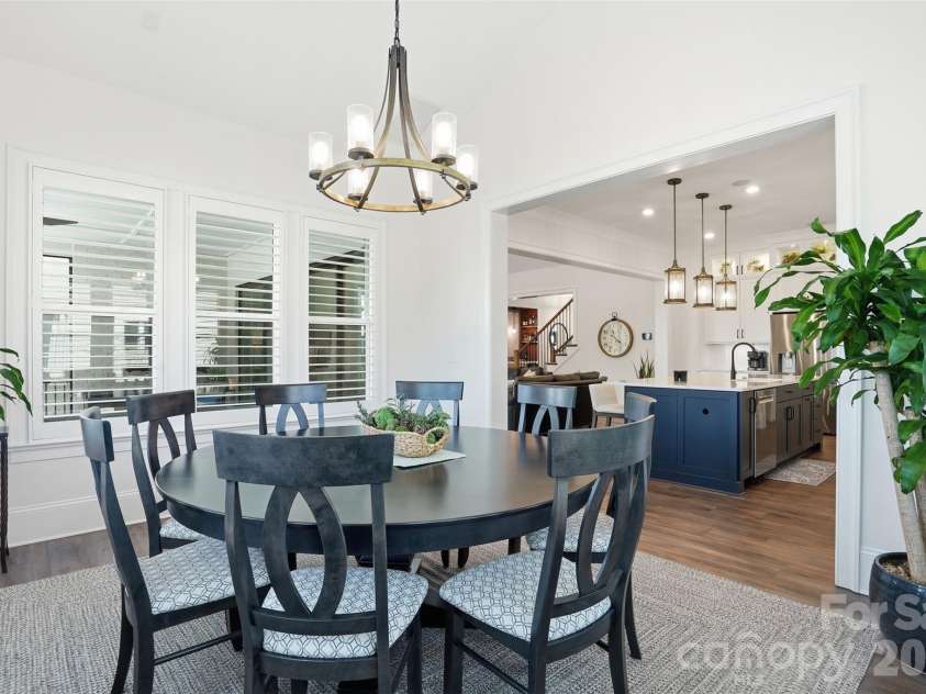 1124 Mesa Way, Marvin, NC 28173.  MLS# CAR4371986, YatesRealty ID 21082. Dining room