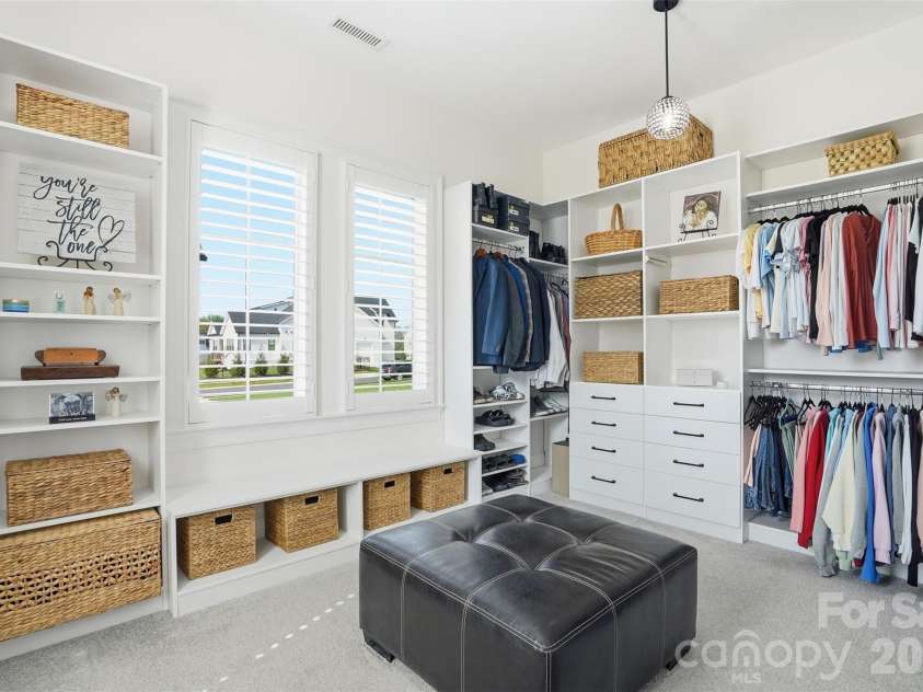 1124 Mesa Way, Marvin, NC 28173.  MLS# CAR4371986, YatesRealty ID 21082. Primary closet