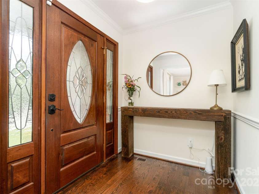 139 Palaside Drive, Concord, NC 28025.  MLS# CAR4269126, YatesRealty ID 21085. Inviting foyer