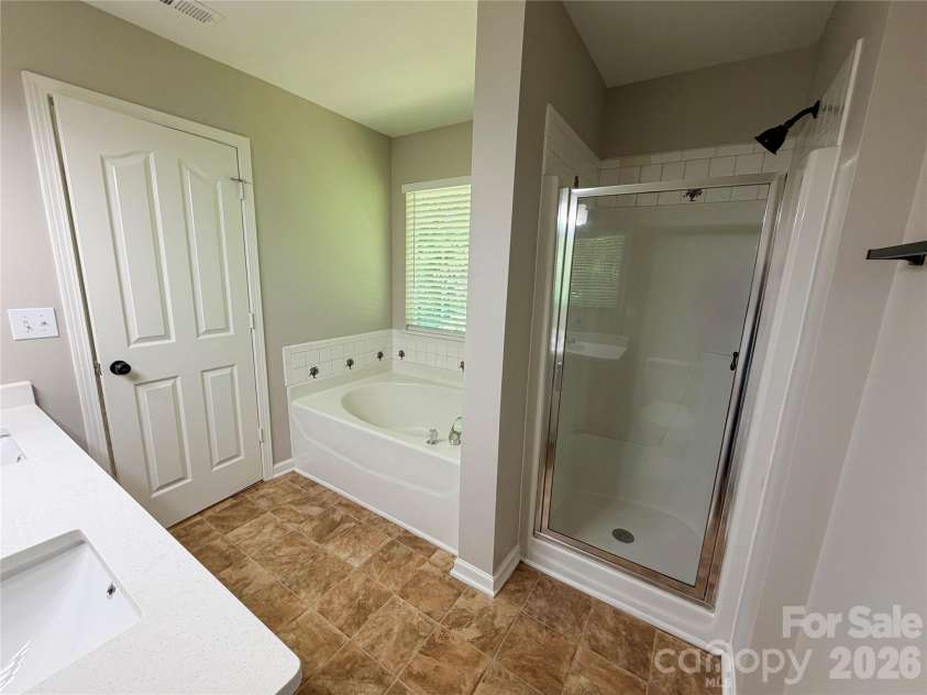 17224 Cambridge Woods Court, Charlotte, NC 28277.  MLS# CAR4372006, YatesRealty ID 21085. 