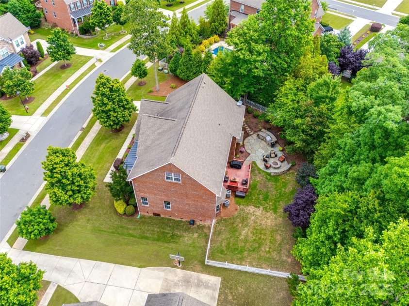 4711 Pearmain Drive, Waxhaw, NC 28173.  MLS# CAR4246425, YatesRealty ID 21087. 