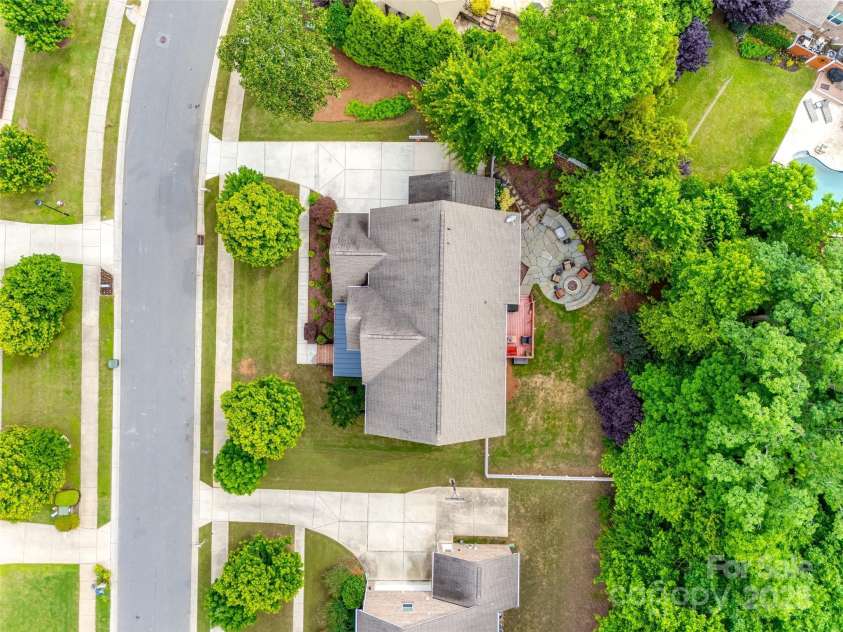 4711 Pearmain Drive, Waxhaw, NC 28173.  MLS# CAR4246425, YatesRealty ID 21087. 