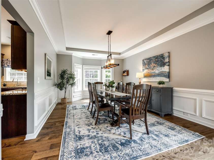 4711 Pearmain Drive, Waxhaw, NC 28173.  MLS# CAR4246425, YatesRealty ID 21087. Dining room
