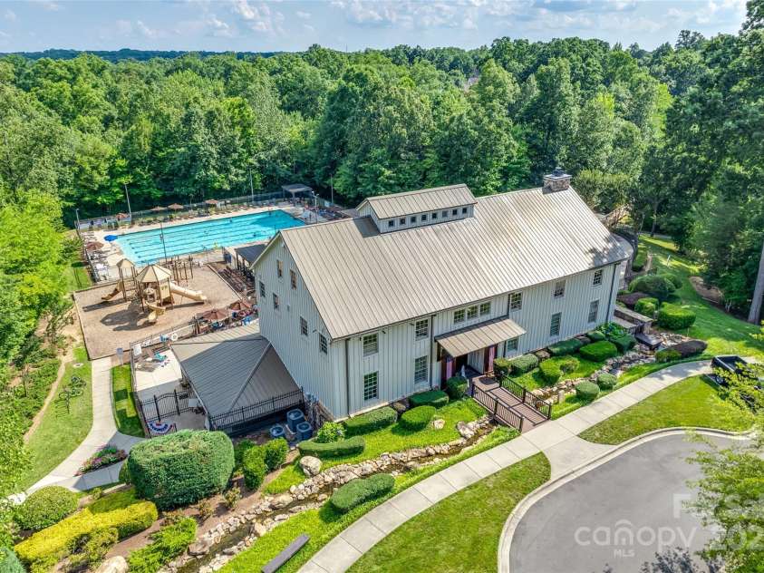 4711 Pearmain Drive, Waxhaw, NC 28173.  MLS# CAR4246425, YatesRealty ID 21087. Millhouse- the main clubhouse, pool and fitness center