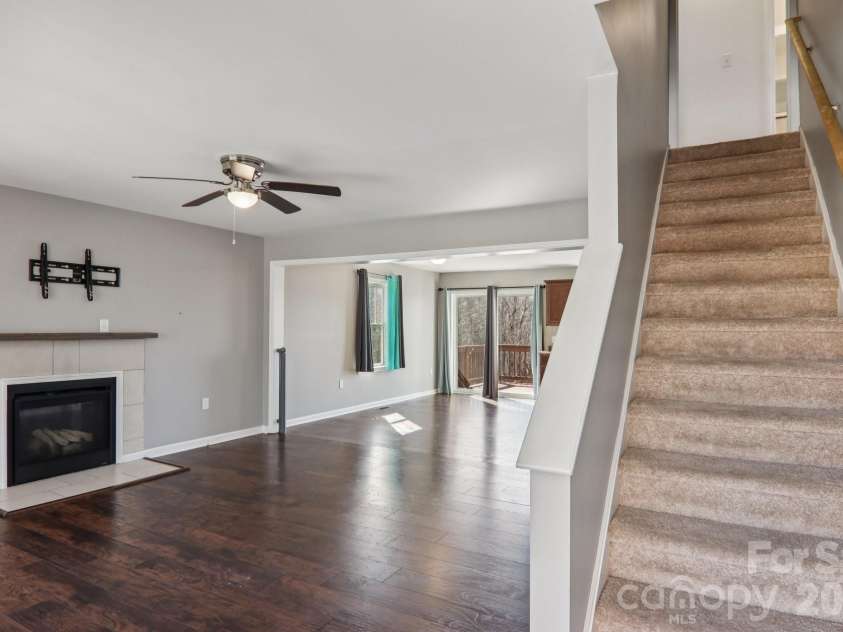 751 Hutch Mountain Road, Fletcher, NC 28732.  MLS# CAR4346461, YatesRealty ID 21087. 
