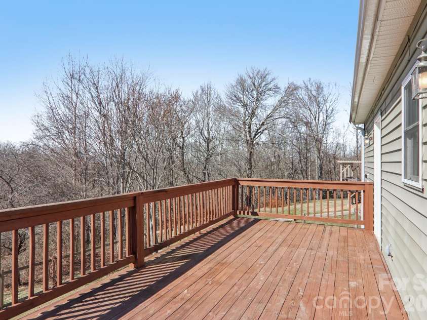 751 Hutch Mountain Road, Fletcher, NC 28732.  MLS# CAR4346461, YatesRealty ID 21087. 