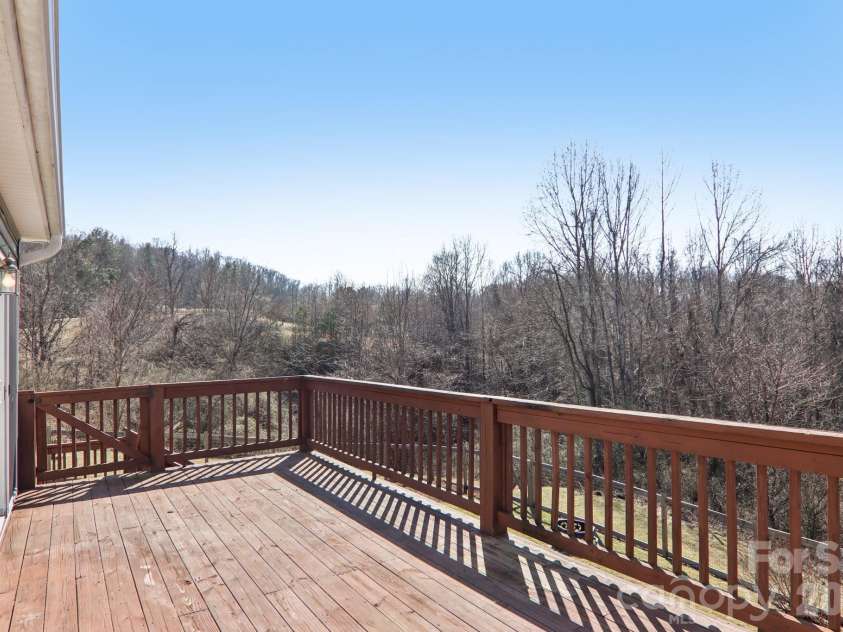 751 Hutch Mountain Road, Fletcher, NC 28732.  MLS# CAR4346461, YatesRealty ID 21087. 