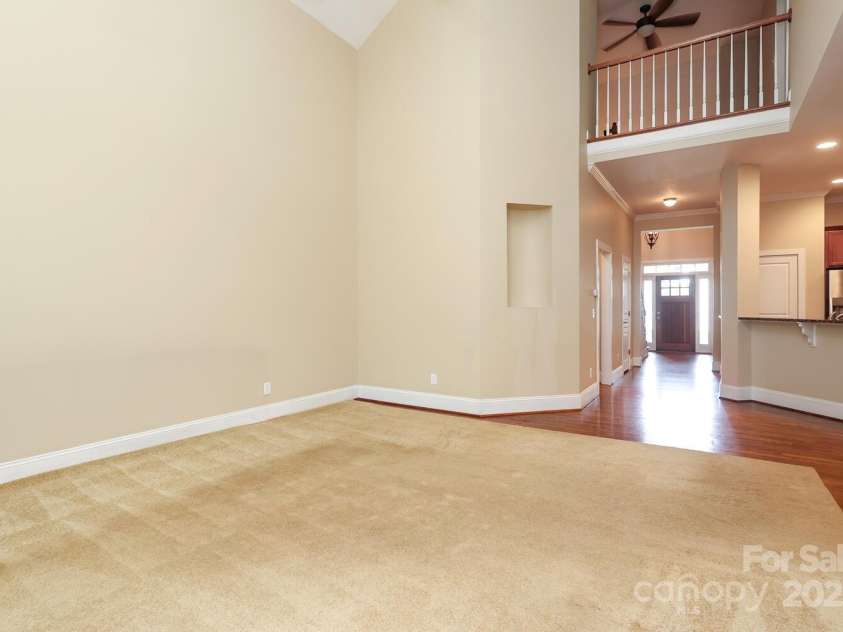 458 Leaf Arbor Court, Clover, SC 29710.  MLS# CAR4271720, YatesRealty ID 21088. Great Room