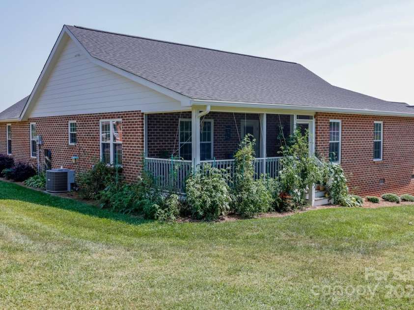 117 Richmond Court, Spindale, NC 28160.  MLS# CAR4177576, YatesRealty ID 2109. 