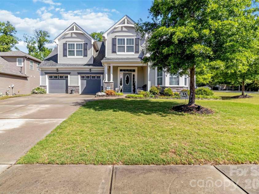 1531 Imperial Court, York, SC 29745.  MLS# CAR4376971, YatesRealty ID 21090. 
