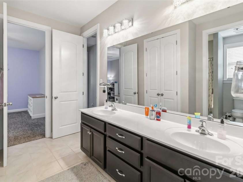 1531 Imperial Court, York, SC 29745.  MLS# CAR4376971, YatesRealty ID 21090. 