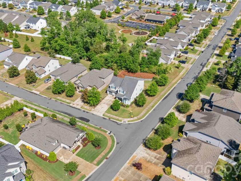 1531 Imperial Court, York, SC 29745.  MLS# CAR4376971, YatesRealty ID 21090. 