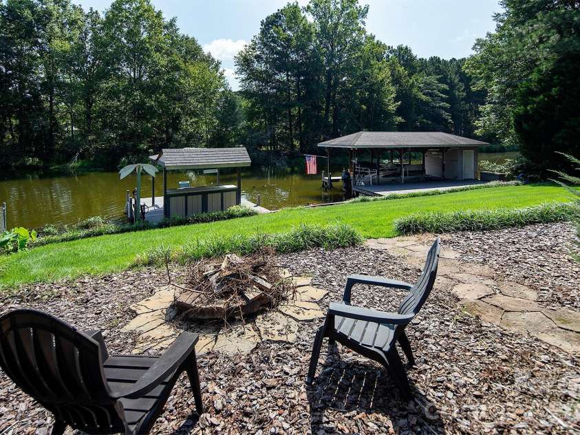 10316 Sycamore Road, Norwood, NC 28128.  MLS# CAR4293592, YatesRealty ID 21091. 