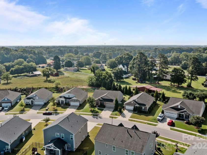 112 Neel Ranch Road, Mooresville, NC 28115.  MLS# CAR4268665, YatesRealty ID 21092. 