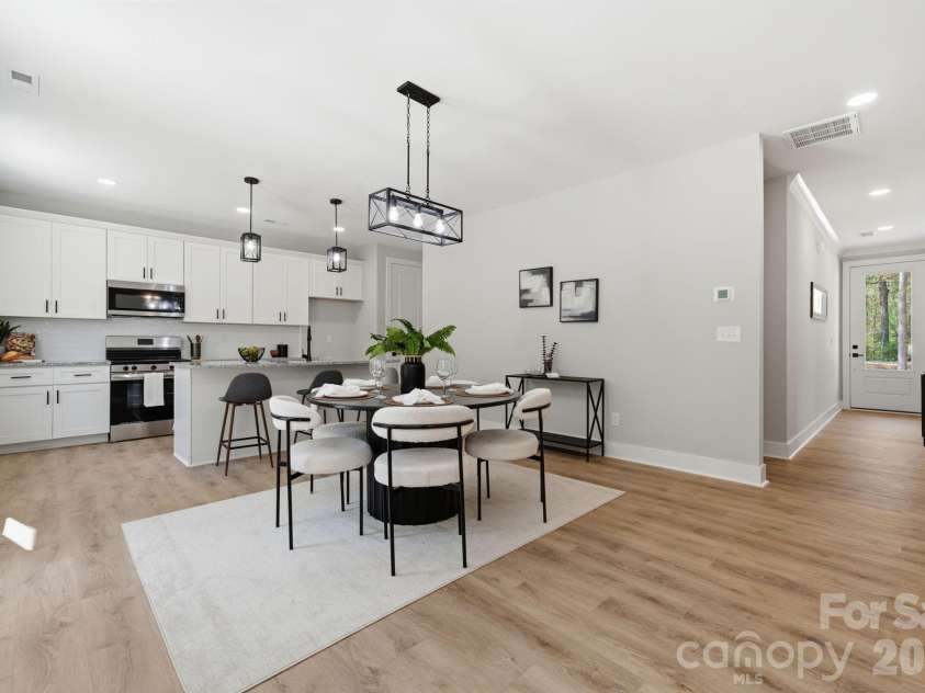 315 Mainsail Road, Salisbury, NC 28146.  MLS# CAR4343117, YatesRealty ID 21092. Dining Area
