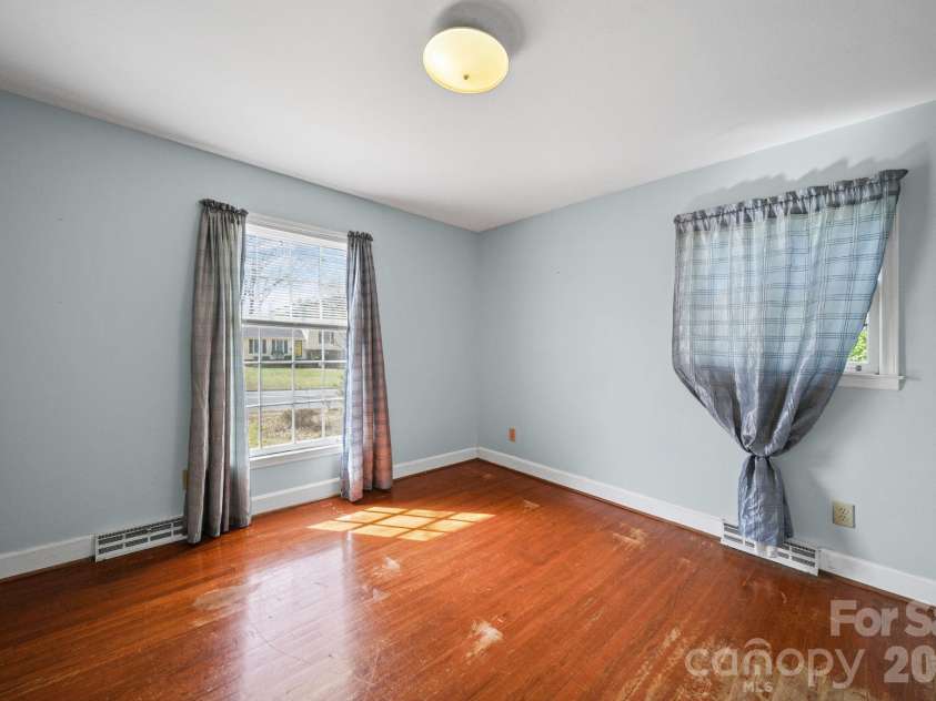 1628 Dixon Road, Gastonia, NC 28054.  MLS# CAR4356293, YatesRealty ID 21093. 