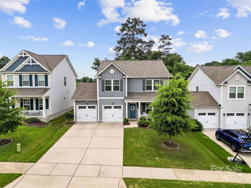 5069 Thomasville Drive, Belmont, NC 28012.  MLS# CAR4270837, YatesRealty ID 21093. 