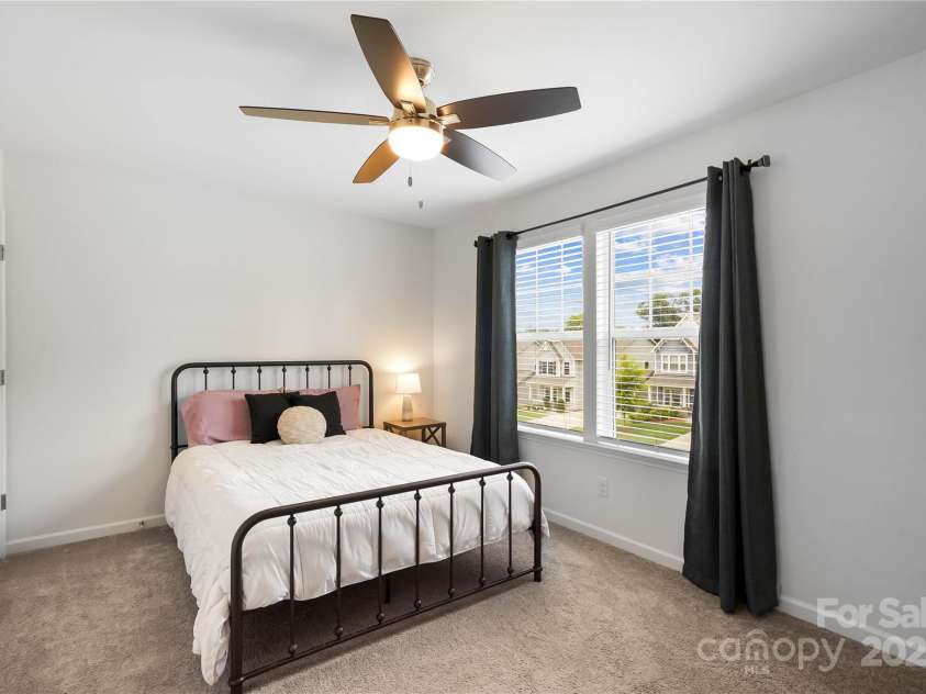 5069 Thomasville Drive, Belmont, NC 28012.  MLS# CAR4270837, YatesRealty ID 21093. 