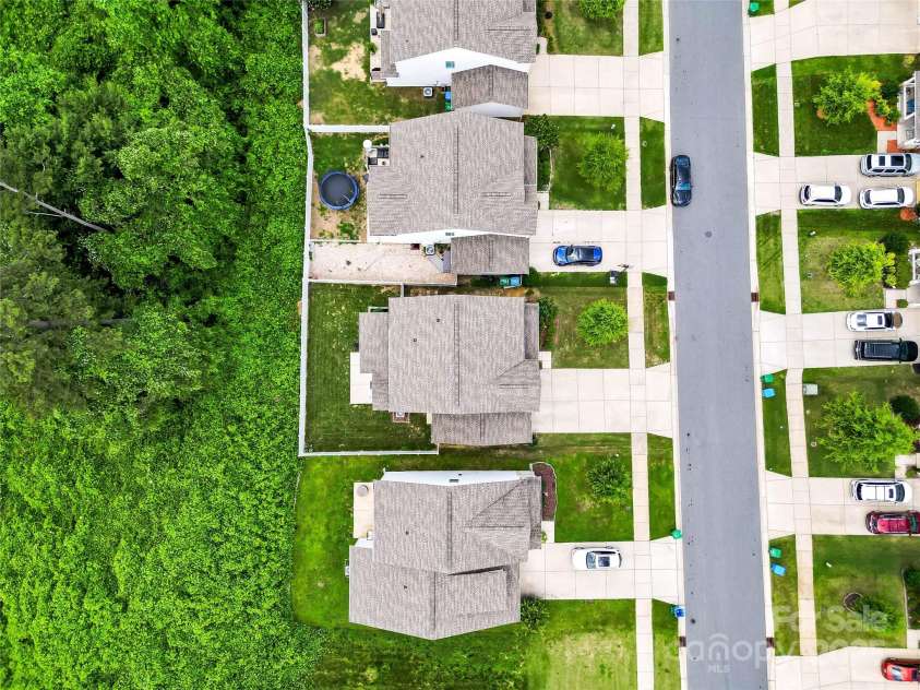 5069 Thomasville Drive, Belmont, NC 28012.  MLS# CAR4270837, YatesRealty ID 21093. 