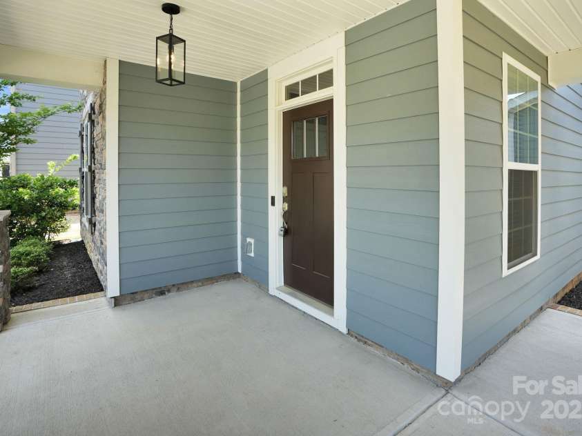 13332 Caite Ridge Road, Davidson, NC 28036.  MLS# CAR4253769, YatesRealty ID 21095. 