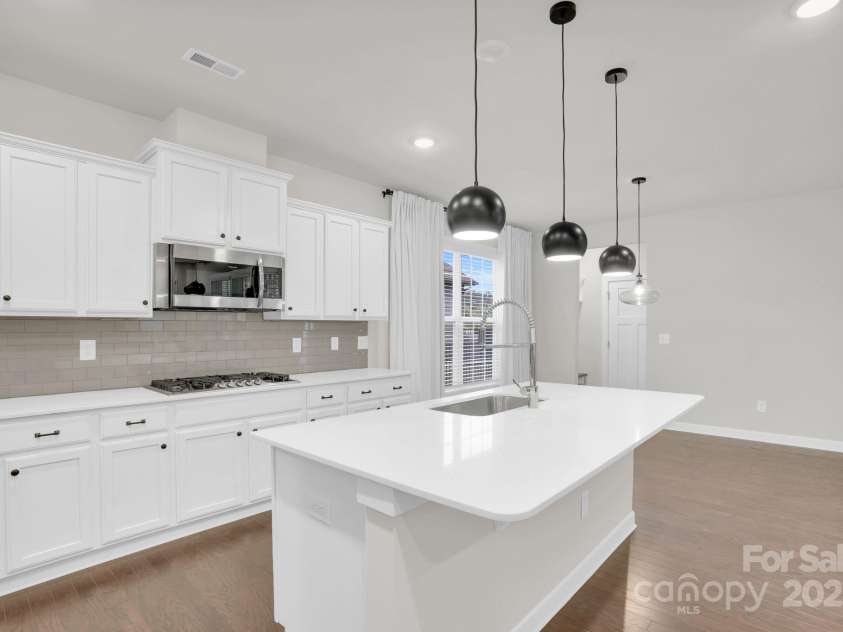 13332 Caite Ridge Road, Davidson, NC 28036.  MLS# CAR4253769, YatesRealty ID 21095. 