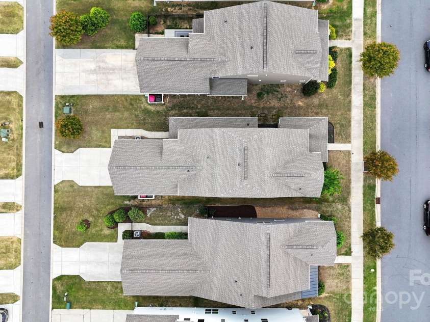 13332 Caite Ridge Road, Davidson, NC 28036.  MLS# CAR4253769, YatesRealty ID 21095. 