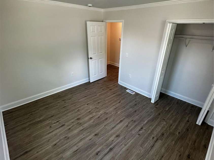 801 Calhoun Street, Lancaster, SC 29720.  MLS# CAR4265445, YatesRealty ID 21095. 