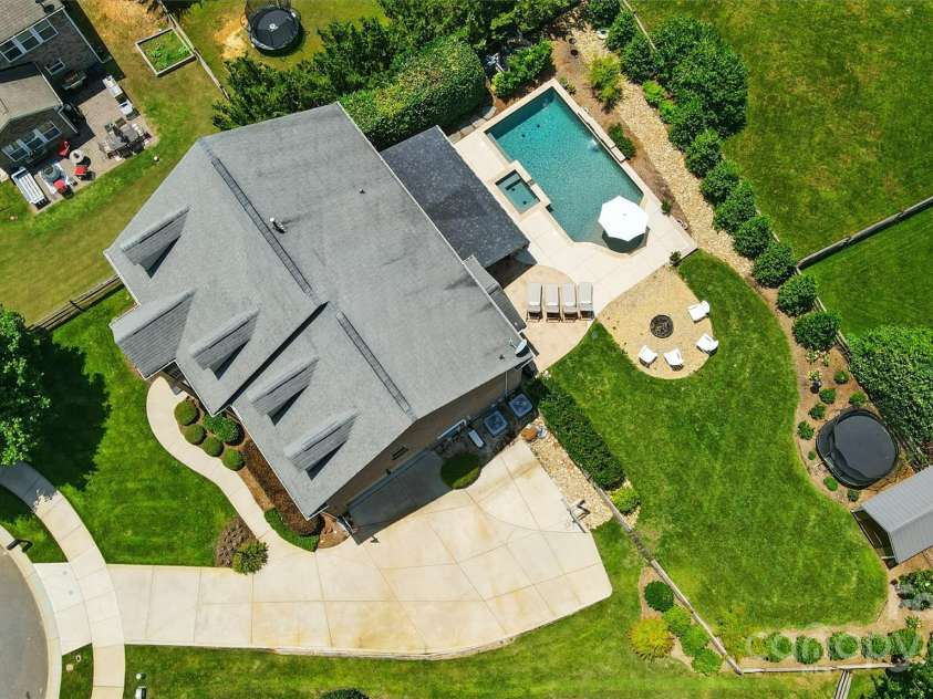 7903 Tottenham Court, Waxhaw, NC 28173.  MLS# CAR4270692, YatesRealty ID 21096. 