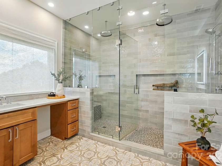 7903 Tottenham Court, Waxhaw, NC 28173.  MLS# CAR4270692, YatesRealty ID 21096. Remote control blinds for added privacy