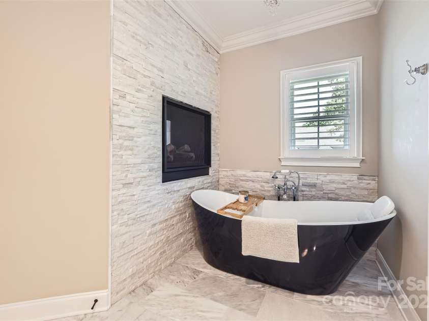 14041 Mccord Road, Huntersville, NC 28078.  MLS# CAR4269269, YatesRealty ID 21097. 