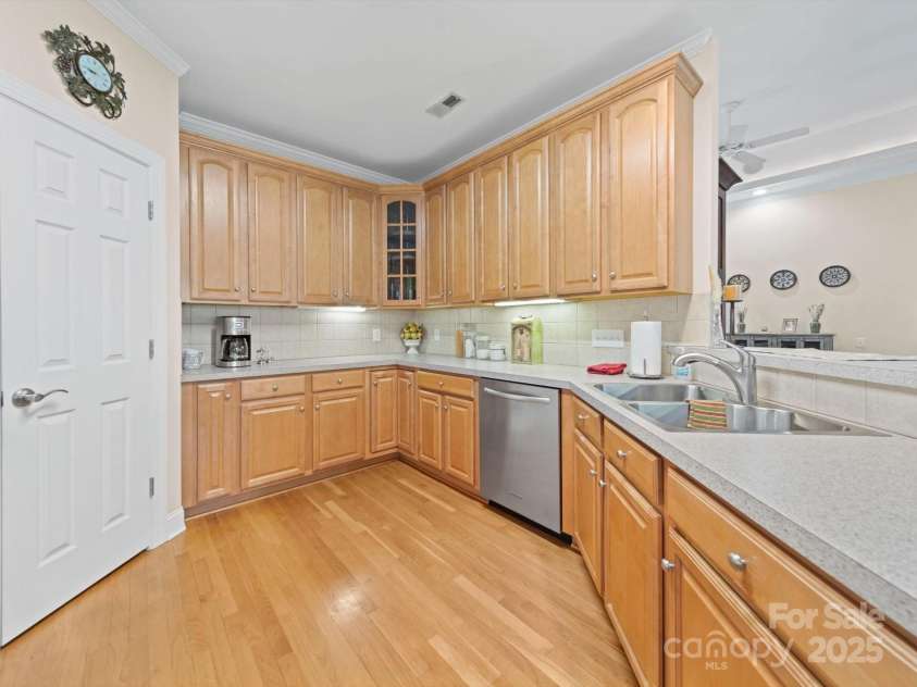 1021 Mallard Landing Drive, Monroe, NC 28110.  MLS# CAR4255703, YatesRealty ID 21098. 