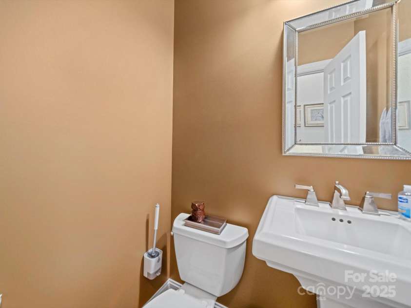 1021 Mallard Landing Drive, Monroe, NC 28110.  MLS# CAR4255703, YatesRealty ID 21098. 