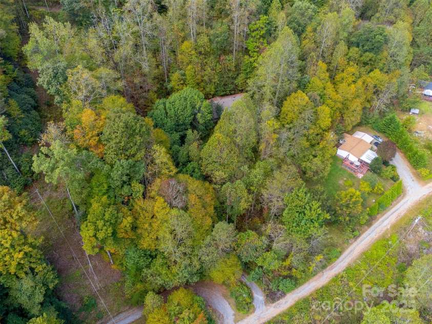197 Savannah Meadows Trail, Sylva, NC 28779.  MLS# CAR4313193, YatesRealty ID 2110. 