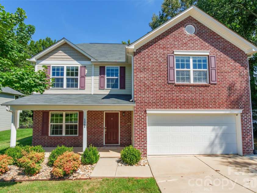5045 Ashley Place Drive, Bessemer City, NC 28016.  MLS# CAR4422477, YatesRealty ID 21100. 