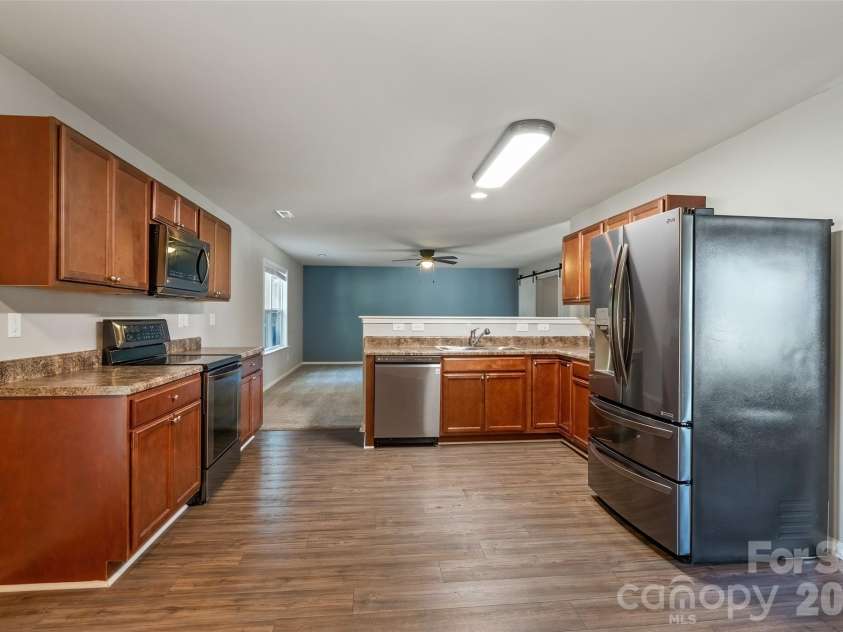 5045 Ashley Place Drive, Bessemer City, NC 28016.  MLS# CAR4422477, YatesRealty ID 21100. 