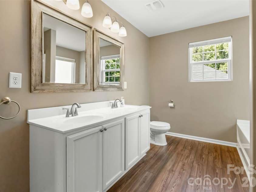 5045 Ashley Place Drive, Bessemer City, NC 28016.  MLS# CAR4422477, YatesRealty ID 21100. 