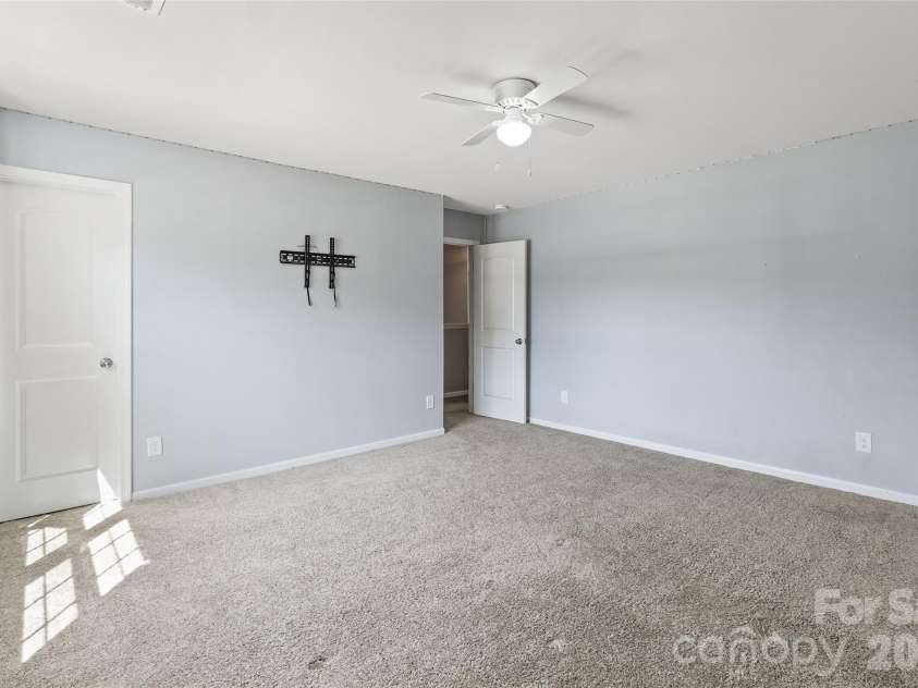 5045 Ashley Place Drive, Bessemer City, NC 28016.  MLS# CAR4422477, YatesRealty ID 21100. 