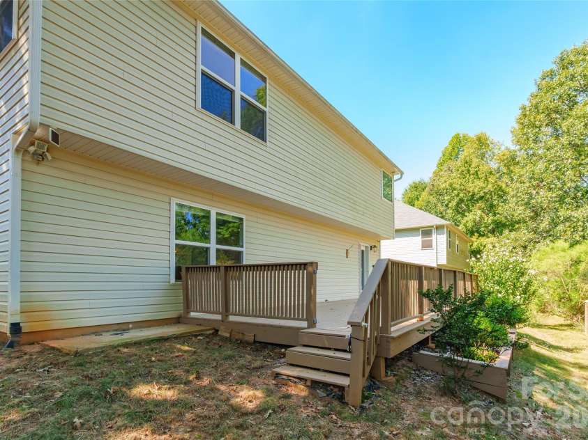 5045 Ashley Place Drive, Bessemer City, NC 28016.  MLS# CAR4422477, YatesRealty ID 21100. 