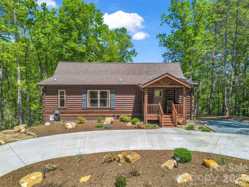 194 Summer Morning Court, Lake Lure, NC 28746.  MLS# CAR4373773, YatesRealty ID 21102. 