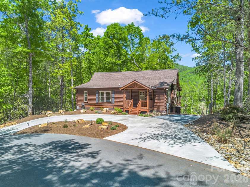 194 Summer Morning Court, Lake Lure, NC 28746.  MLS# CAR4373773, YatesRealty ID 21102. 