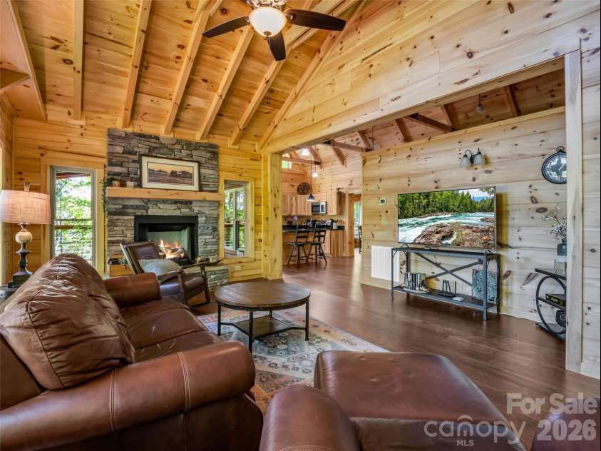 194 Summer Morning Court, Lake Lure, NC 28746.  MLS# CAR4373773, YatesRealty ID 21102. 