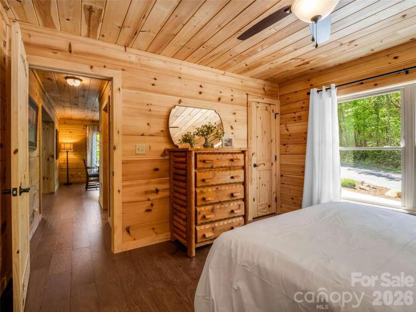 194 Summer Morning Court, Lake Lure, NC 28746.  MLS# CAR4373773, YatesRealty ID 21102. 