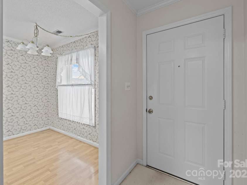 234 Pointe Circle, Rock Hill, SC 29732.  MLS# CAR4232154, YatesRealty ID 21102. 