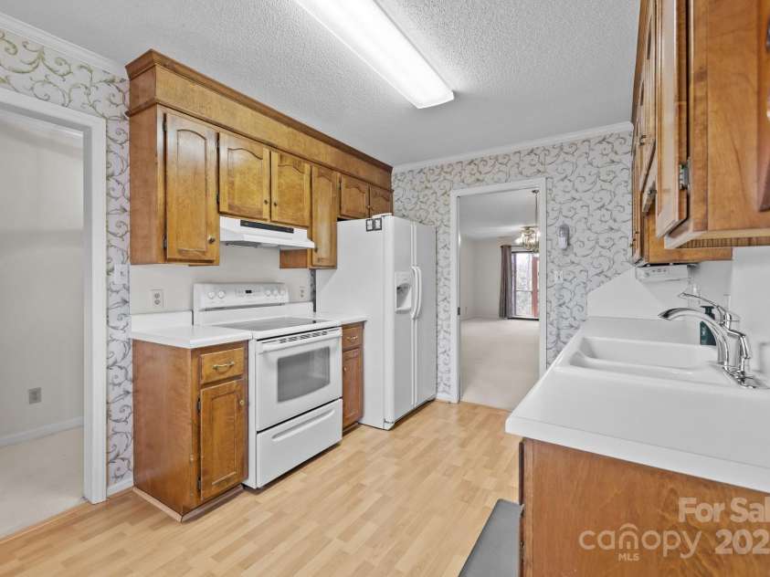 234 Pointe Circle, Rock Hill, SC 29732.  MLS# CAR4232154, YatesRealty ID 21102. 