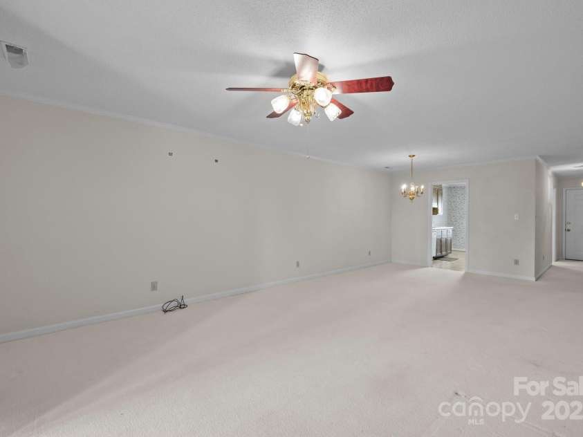 234 Pointe Circle, Rock Hill, SC 29732.  MLS# CAR4232154, YatesRealty ID 21102. 