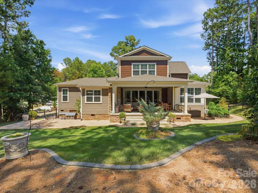 3097 Sherman Drive, Lancaster, SC 29720.  MLS# CAR4366322, YatesRealty ID 21103. 