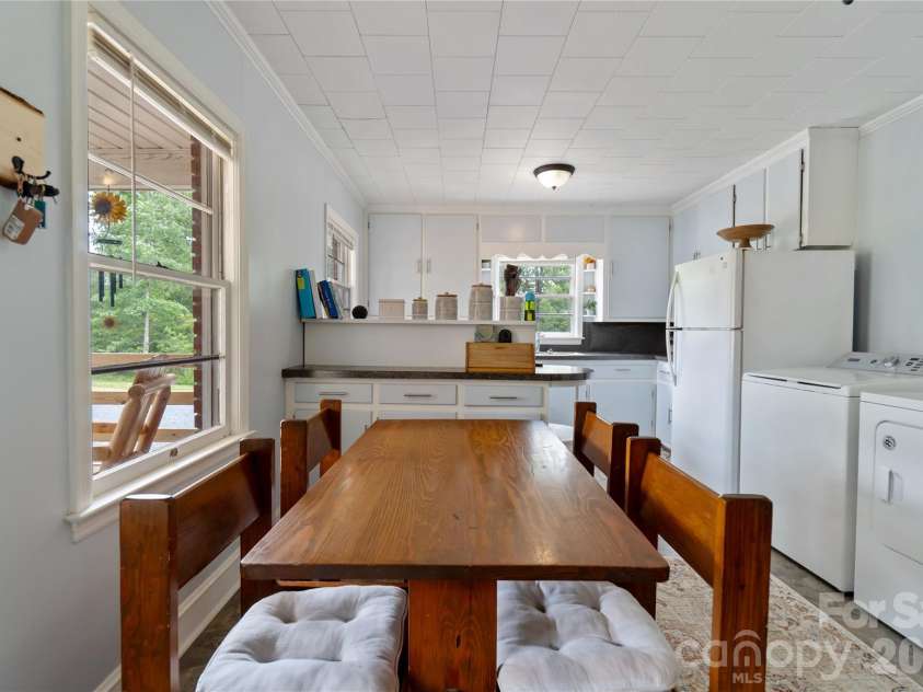 421 Passaic Street, Peachland, NC 28133.  MLS# CAR4379991, YatesRealty ID 21104. A clean slate kitchen - ready for someone ready to create something beautiful for their needs!