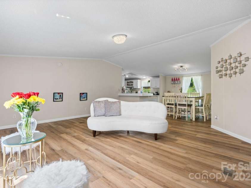 4375 Fox Road, Lenoir, NC 28645.  MLS# CAR4260702, YatesRealty ID 21105. 